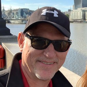 Meet your Posher, Ronald